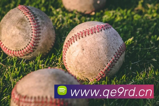 意乙最新积分榜：冲甲集团竞争激烈，榜首大战一触即发